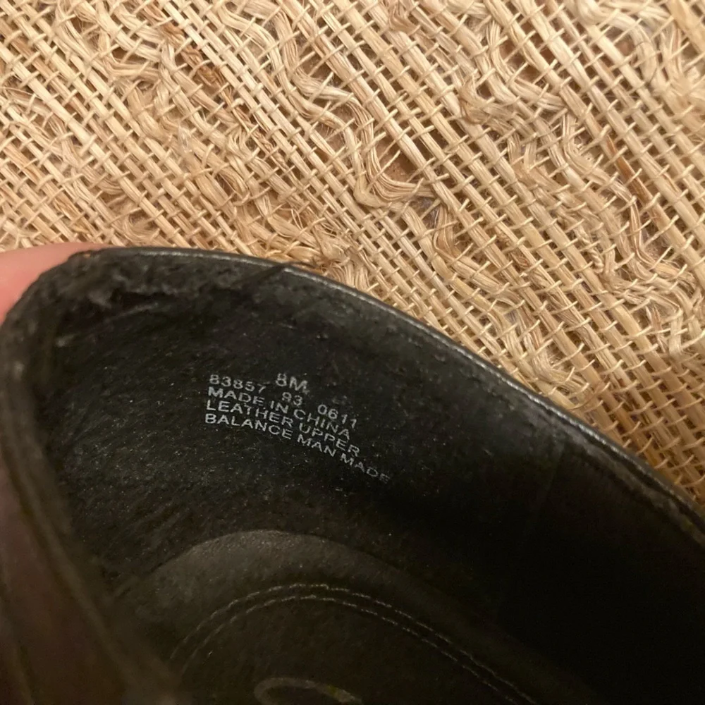 Clarks Bendables Women Black Leather Ankle Button Mary Jane Block Heel Shoe Sz-8